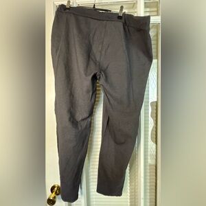 Woman’s  Gray Leisure Pants-Size 1X